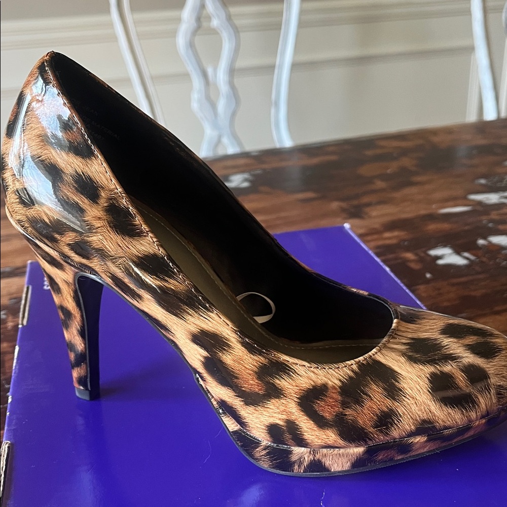 NIB Worthington Animal Print Pumps Women’s Size 7 high heels